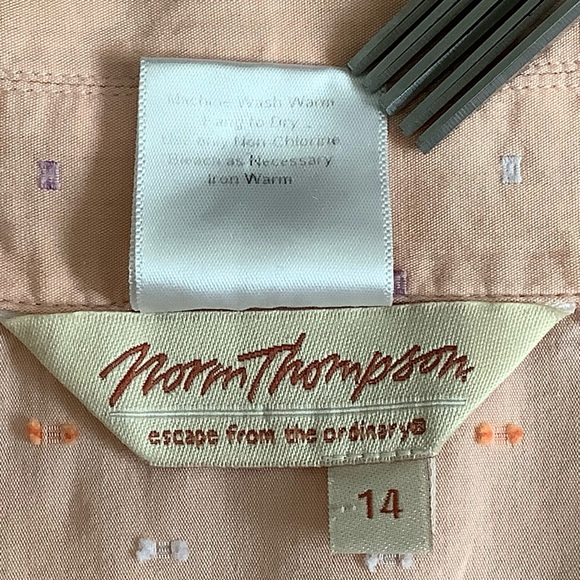 Norm Thompson Button Front Top - Picture 11 of 13